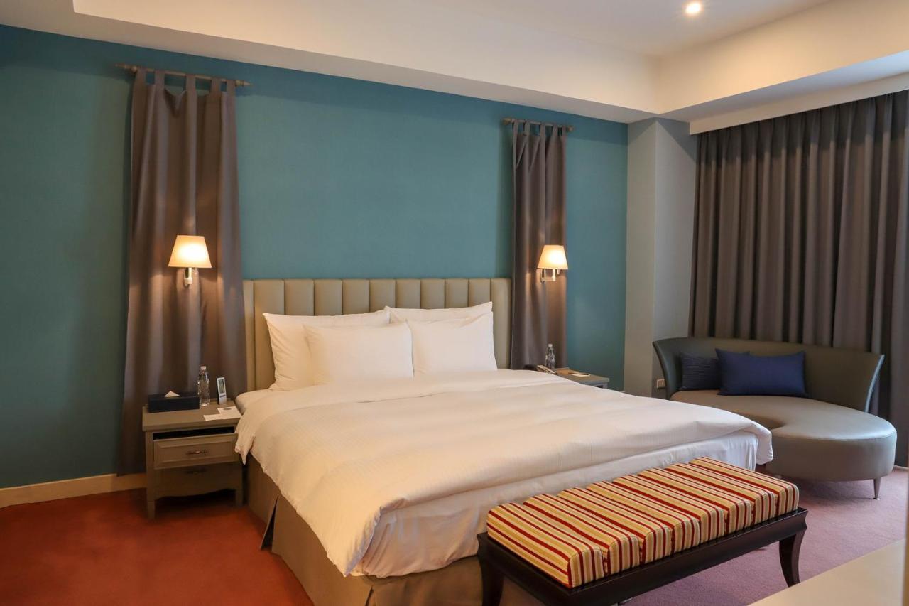 Grand Victoria Hotel Taipei Exteriör bild