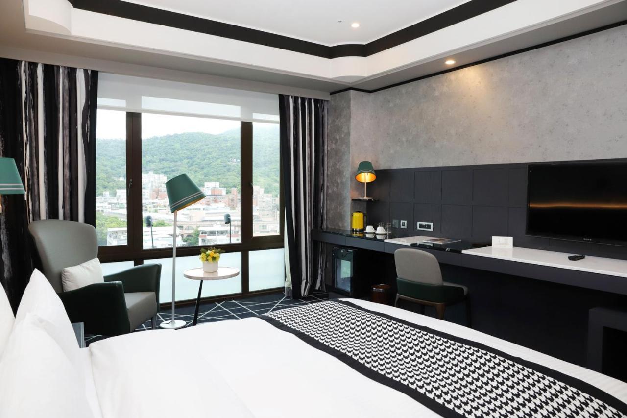 Grand Victoria Hotel Taipei Exteriör bild