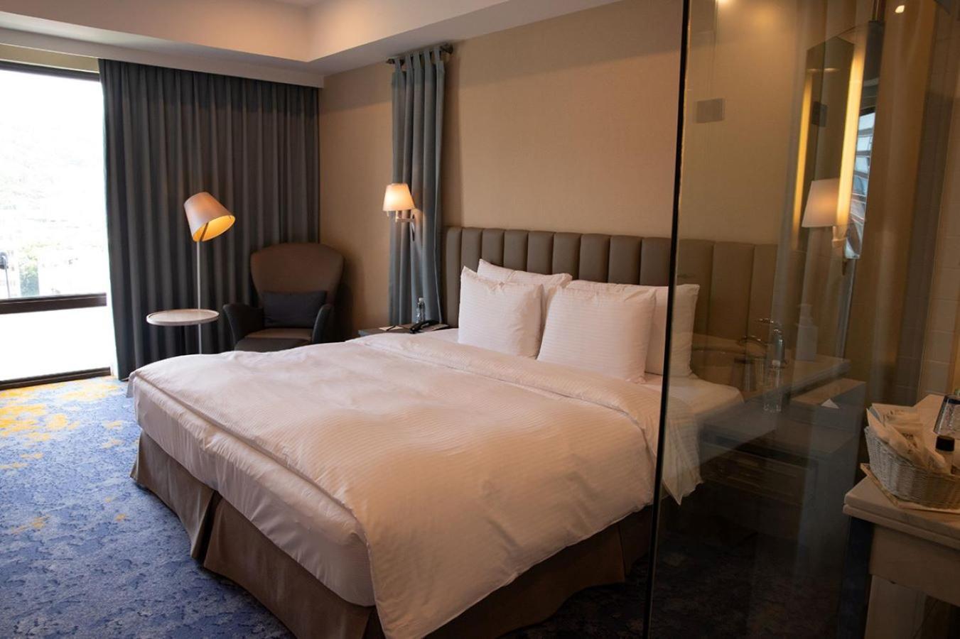 Grand Victoria Hotel Taipei Exteriör bild